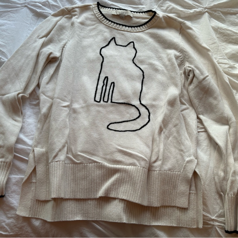 Women's Cream Cat Sweater